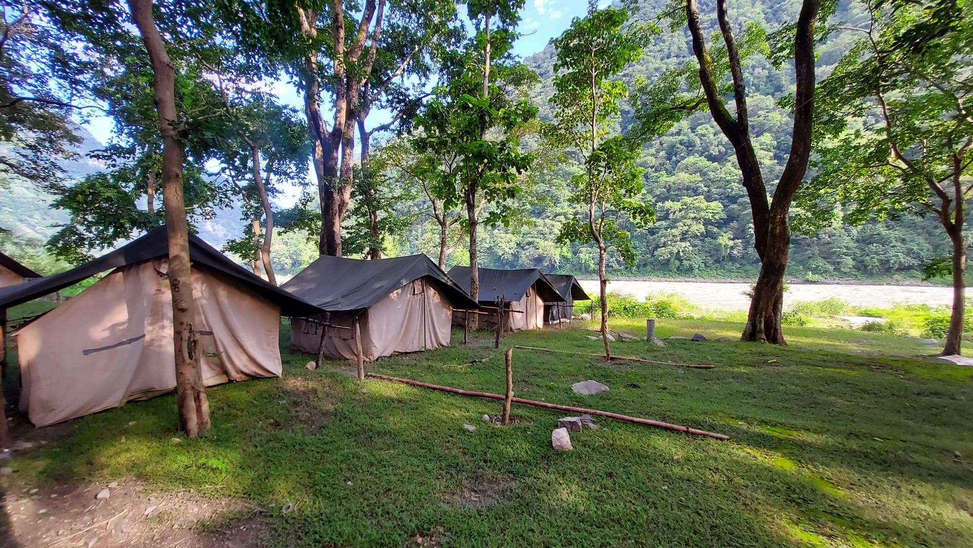 Luxury Riverside Camping in Rishikesh, Shivpuri